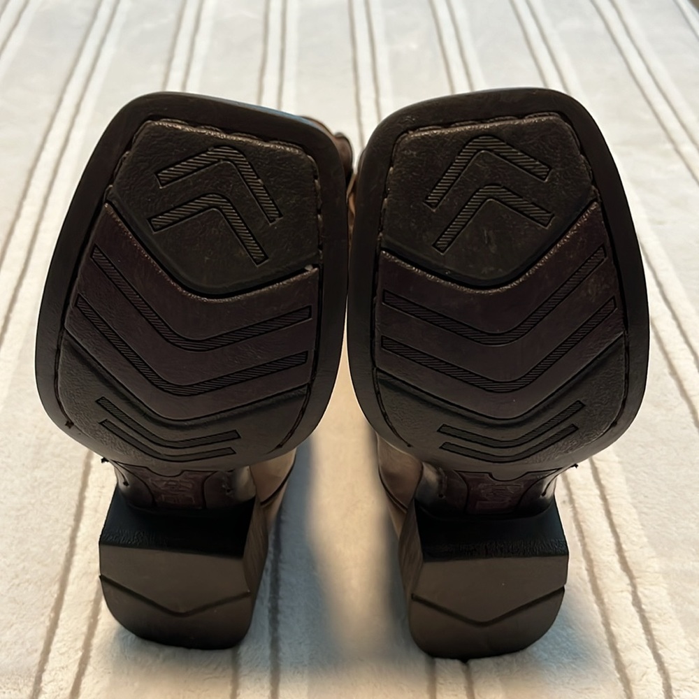 Ariat QuickDraw western boots - Picture 9 of 12